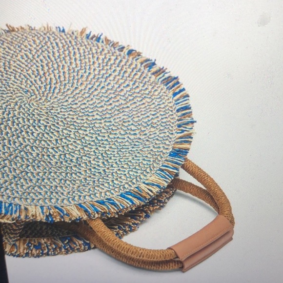 New Zara Round Woven Basket Rattan Cross Body - Picture 7 of 9